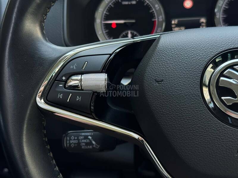 Škoda Karoq 2.0D/DSG/LED/NOV