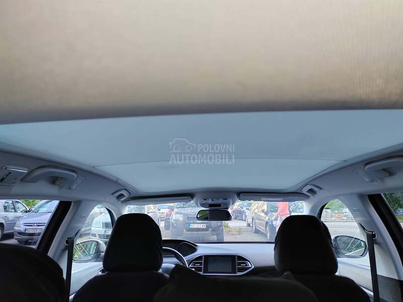 Peugeot 308 1.6 BLUEHDI