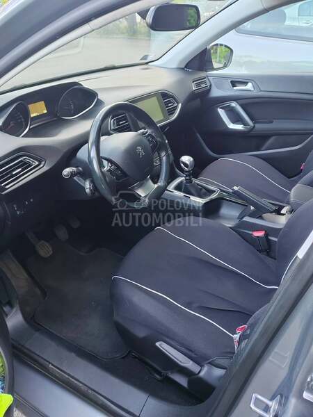 Peugeot 308 1.6 BLUEHDI