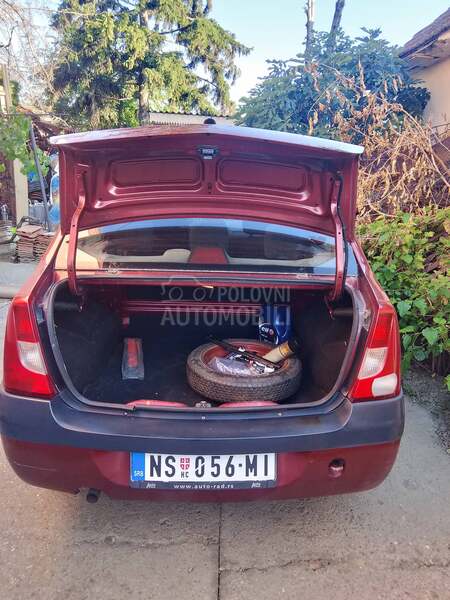 Dacia Logan 