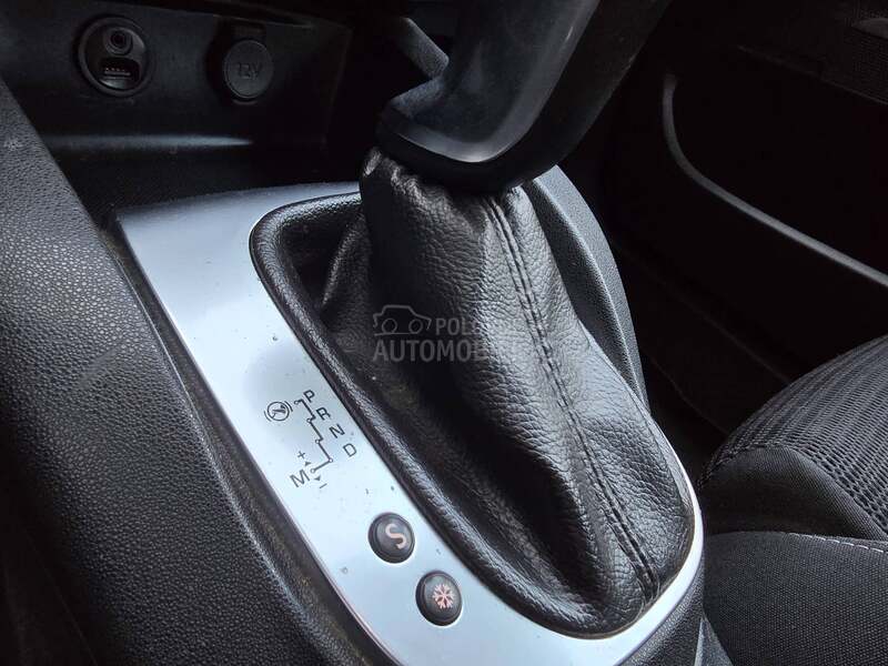 Citroen C4 1.6 PERLA AUTOM