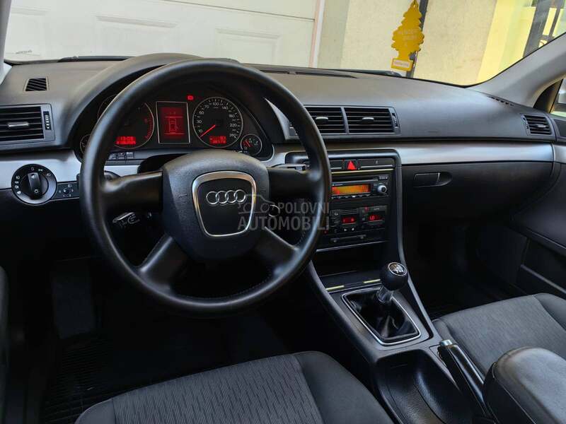 Audi A4 1.9 TDI S line