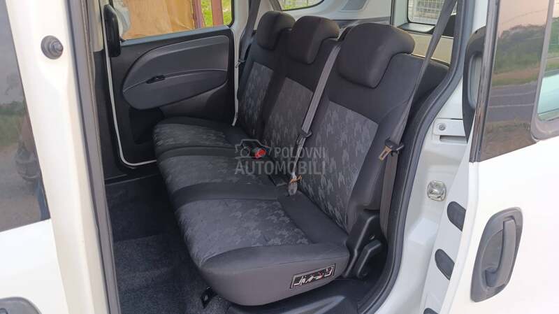 Fiat Doblo 1.4 T-JET M.E.T.A.N