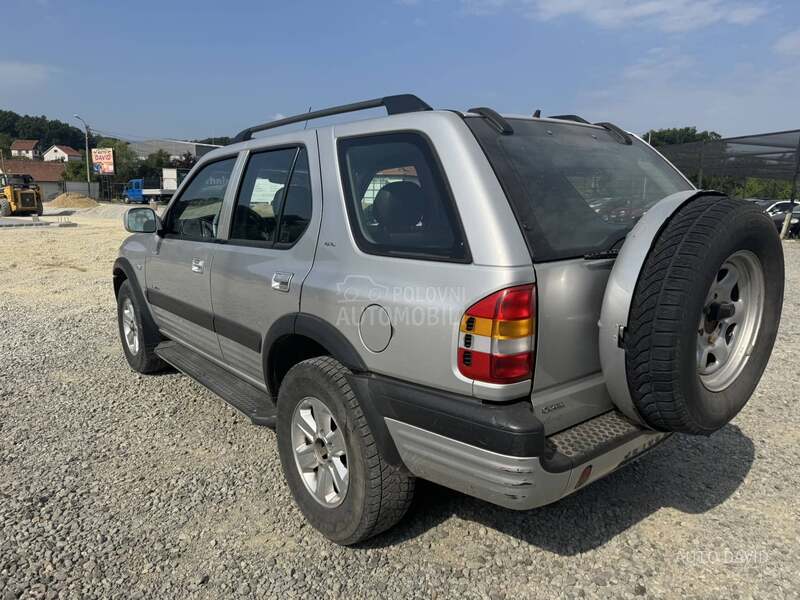 Opel Frontera 2.2D