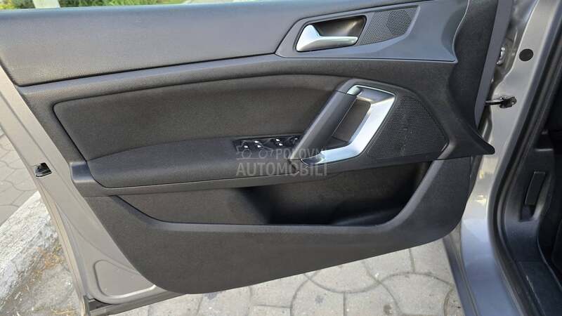 Peugeot 308 1.6 eHDI  PANO