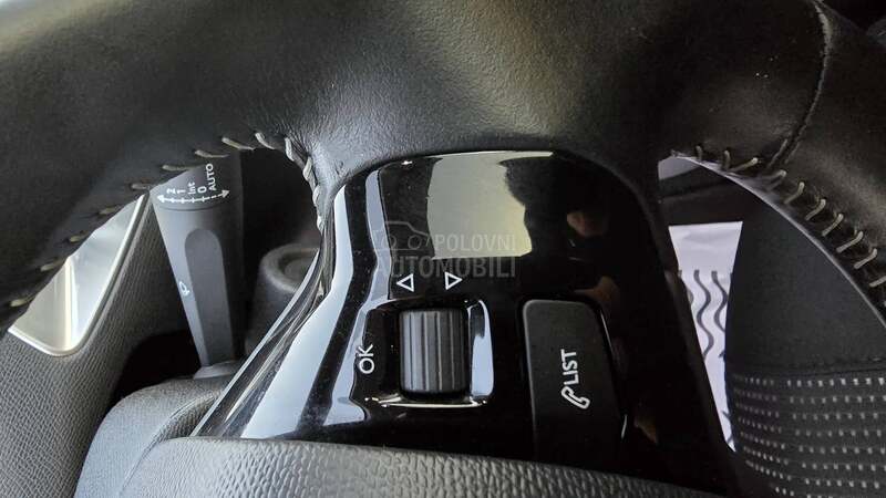 Peugeot 308 1.6 eHDI  PANO