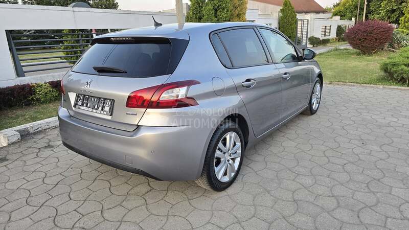 Peugeot 308 1.6 eHDI  PANO