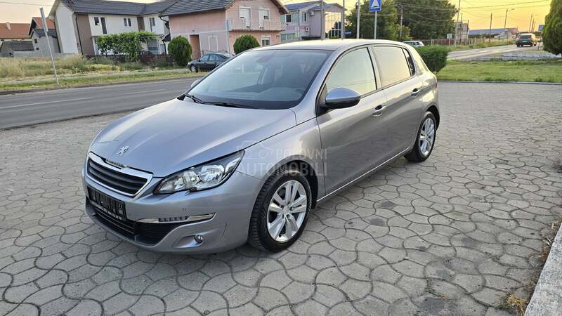 Peugeot 308 1.6 eHDI  PANO
