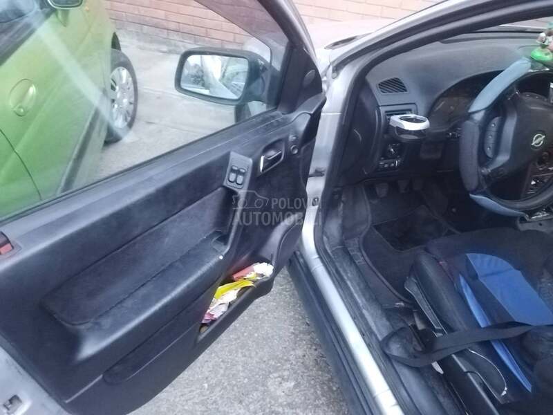 Opel Astra G 