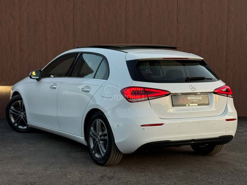Mercedes Benz A 180 Pano/Kamera/Auto