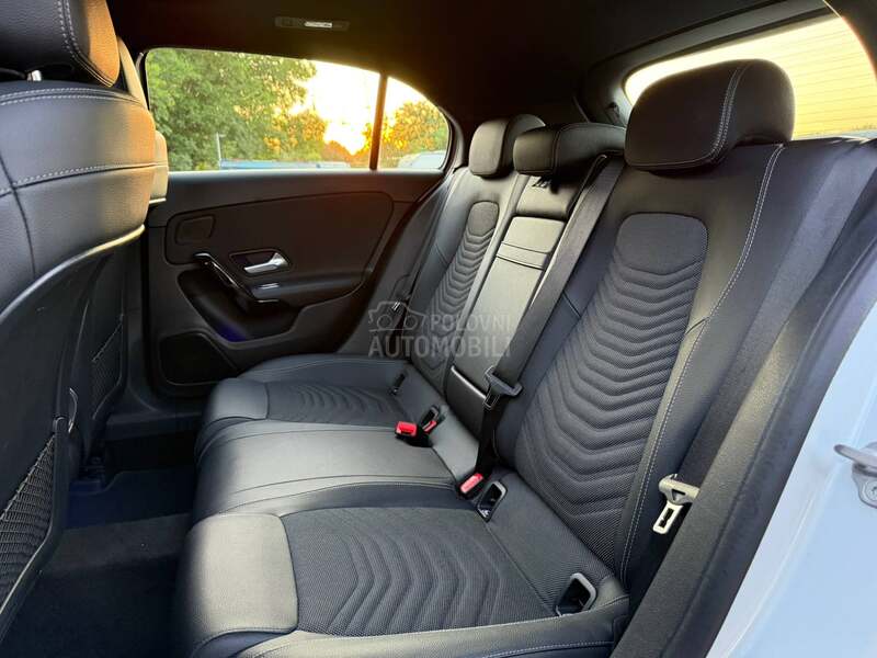 Mercedes Benz A 180 Pano/Kamera/Auto