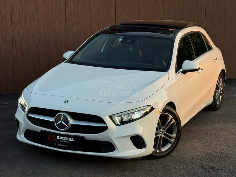 Mercedes Benz A 180 Pano/Kamera/Auto