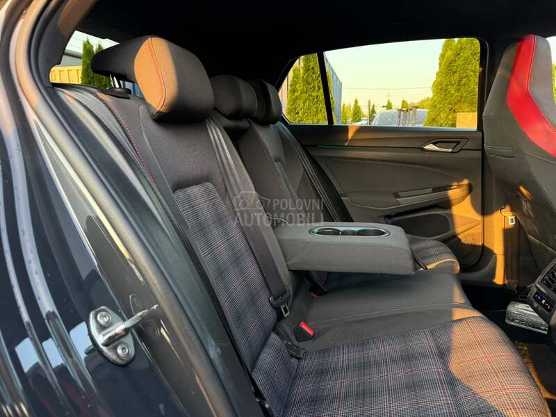 Volkswagen Golf 8 GTI/Pano/IQ/Kamera