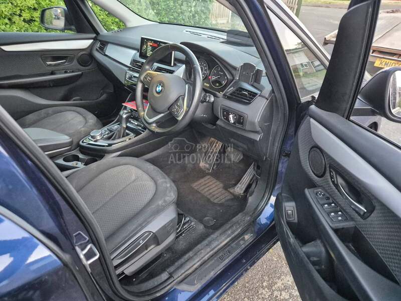BMW Serija 2 F45 -  kompletan auto u delovima