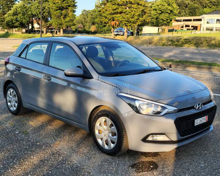 Hyundai i20 1.2 GREY edition Ch