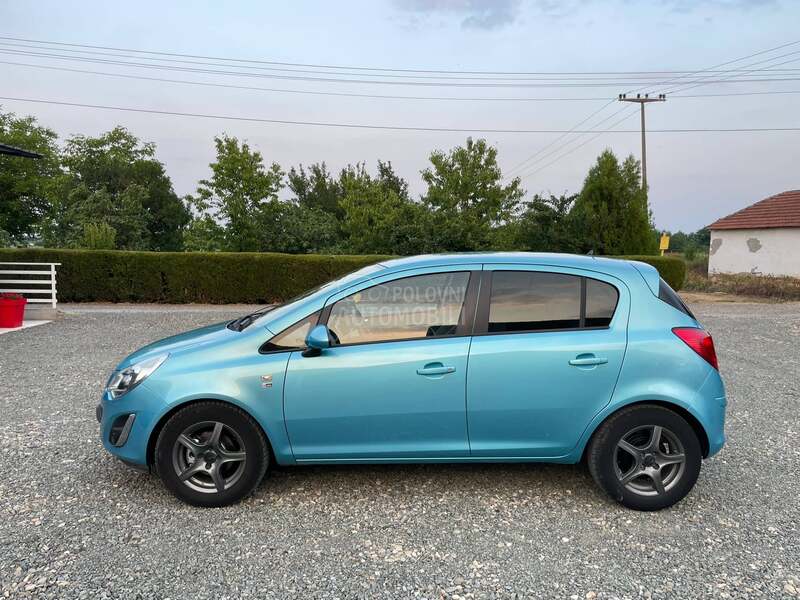 Opel Corsa D 1.3CDTI 150YRS ADAM