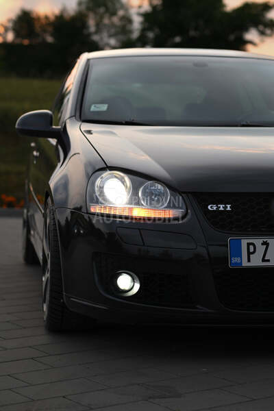 Volkswagen Golf 5 GTI
