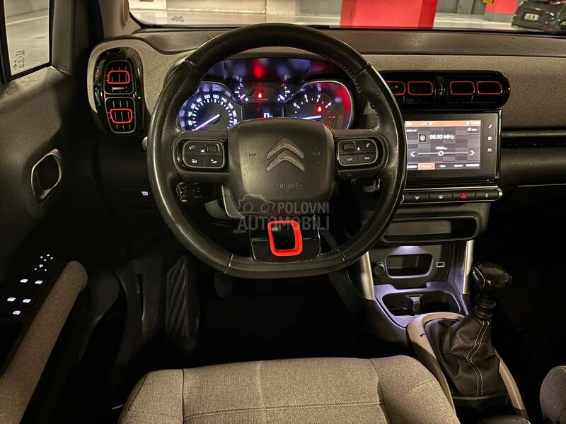Citroen C3 Aircross 1.6 bluehdi SHINE