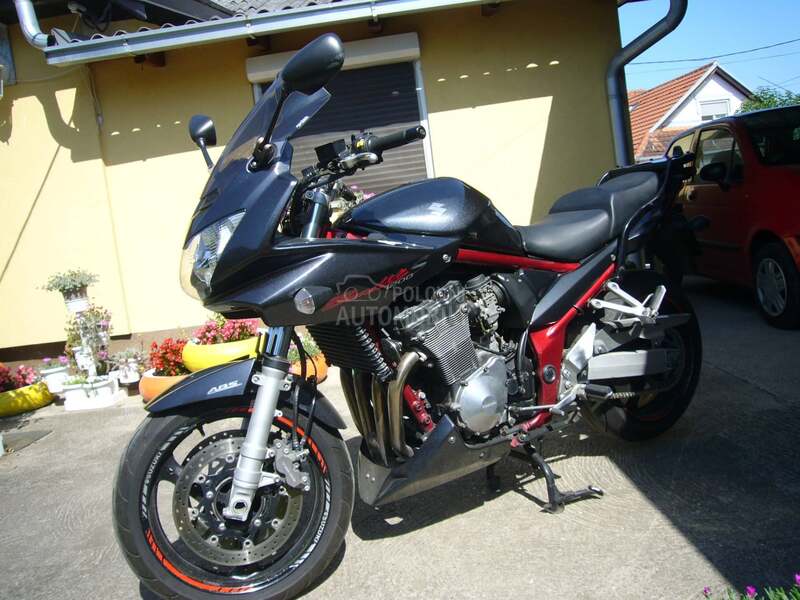 Suzuki GSF 1200 S