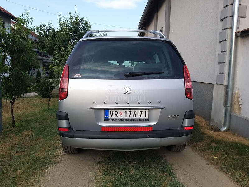 Peugeot 807 Rezervisan