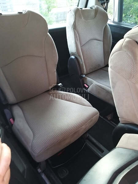 Peugeot 807 Rezervisan