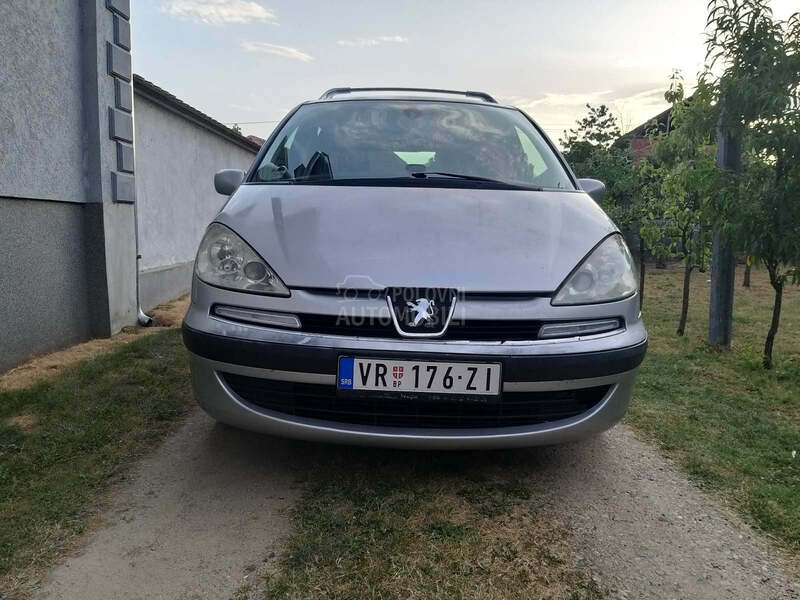 Peugeot 807 Rezervisan