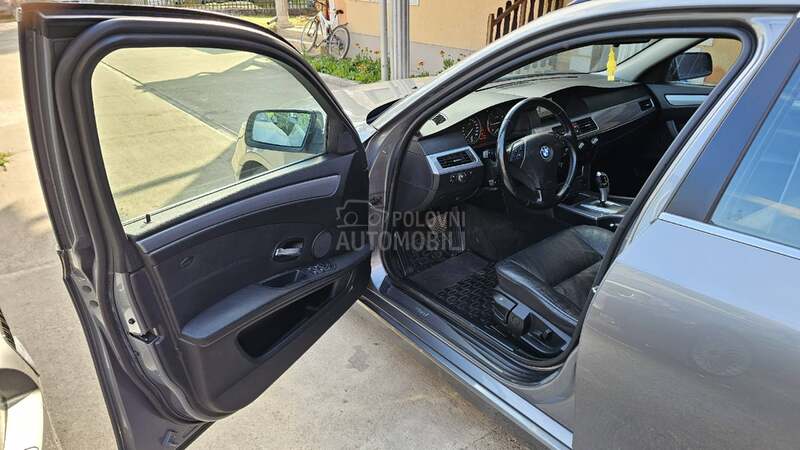 BMW 520 E61 N47 2009. god. -  kompletan auto u delovima