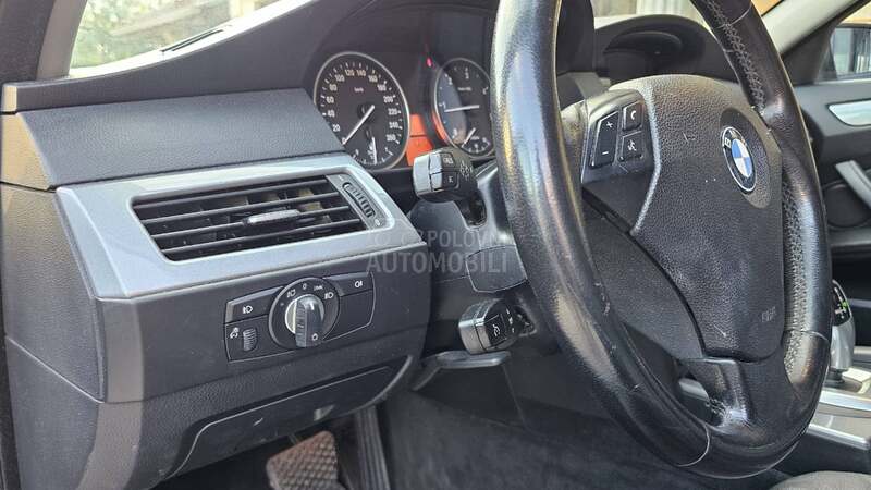 BMW 520 E61 N47 2009. god. -  kompletan auto u delovima