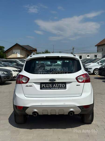 Ford Kuga N O V A / 4x4