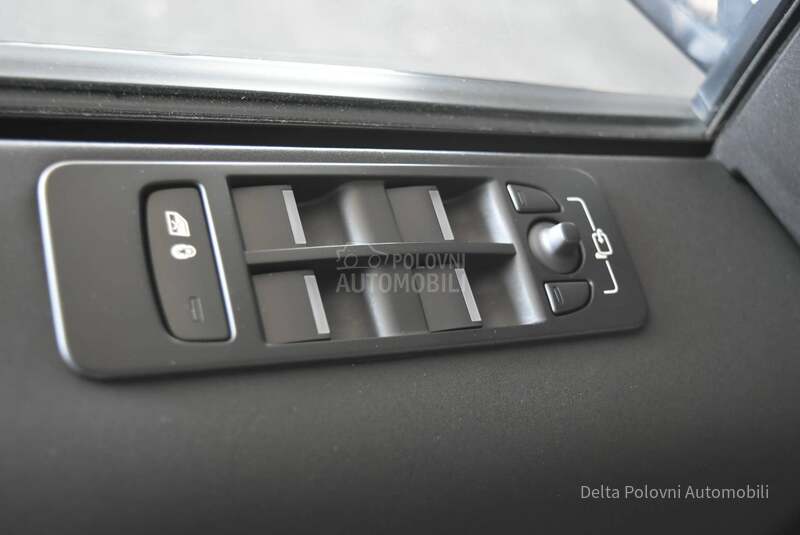 Land Rover Discovery Sport 2.0