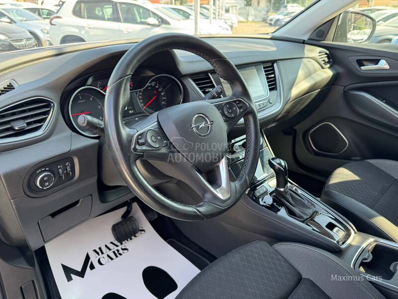 Opel Grandland X 1.5 CDTI