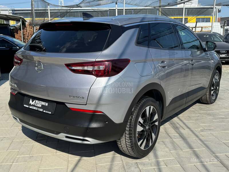Opel Grandland X 1.5 CDTI