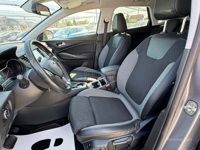 Opel Grandland X 1.5 CDTI