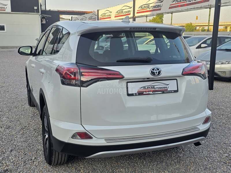 Toyota RAV 4 2.0 D