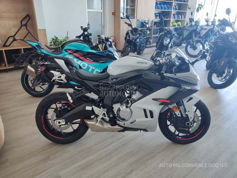 CFMOTO 675 SR R NOVO