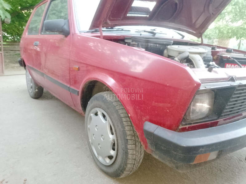 Zastava Yugo Tempo 
