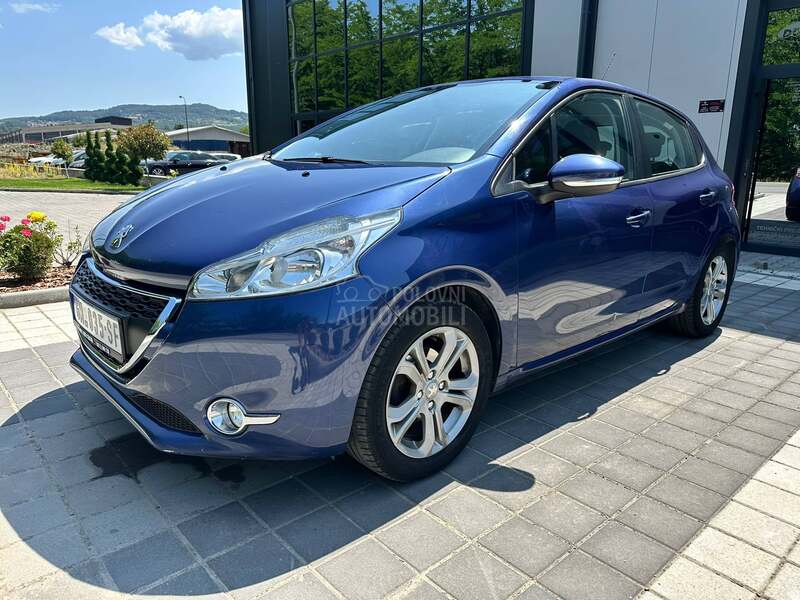 Peugeot 208 ACTIVE 1.2