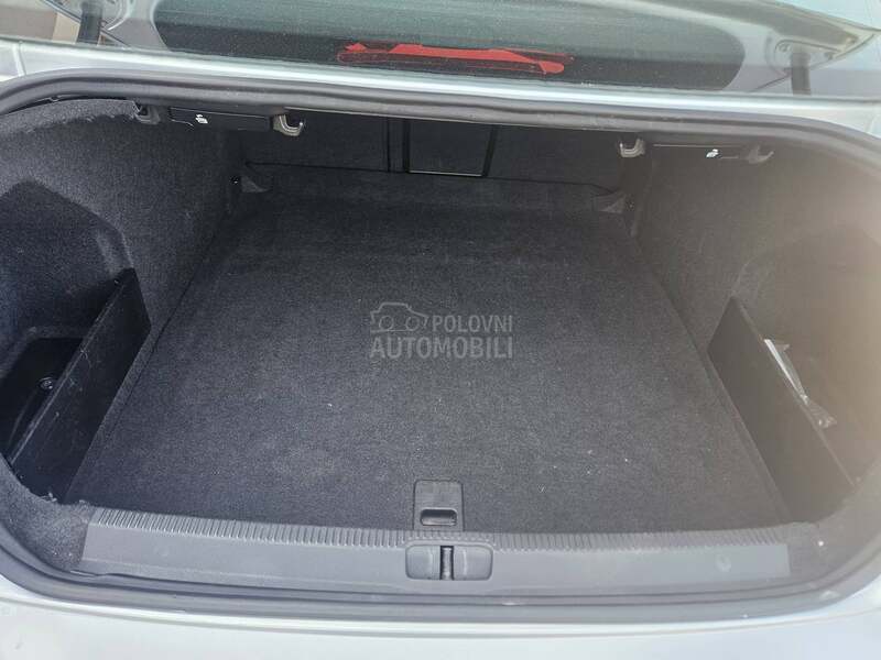 Volkswagen Passat B7 1,8tsi