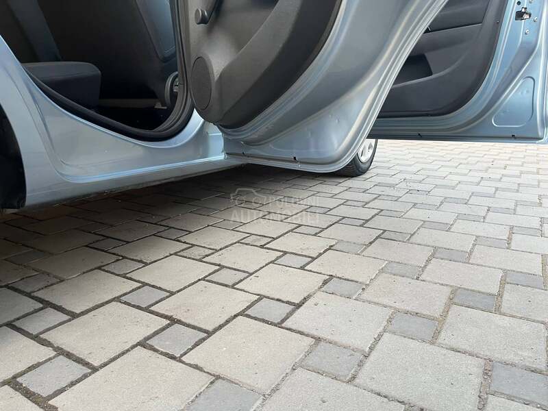 Opel Corsa D 1.2 16v