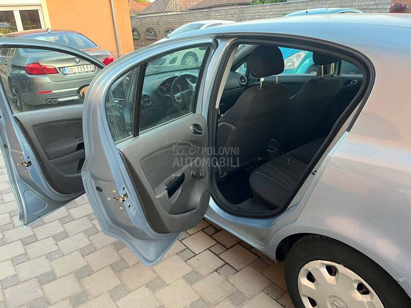 Opel Corsa D 1.2 16v