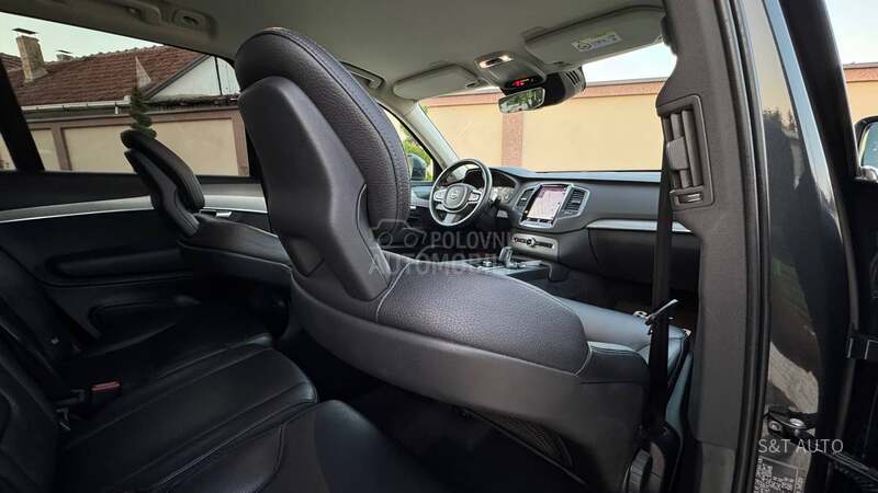 Volvo XC90 REZERVISAN