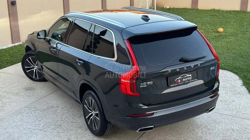 Volvo XC90 REZERVISAN