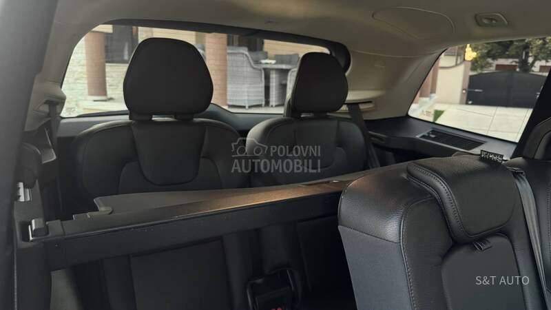 Volvo XC90 REZERVISAN