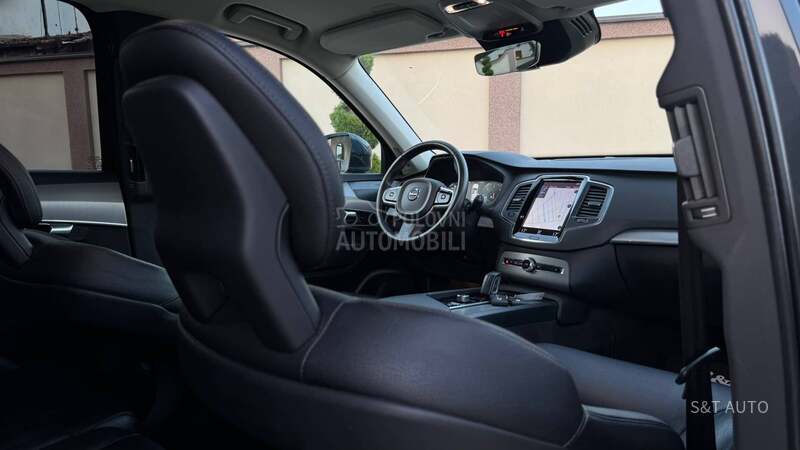 Volvo XC90 REZERVISAN