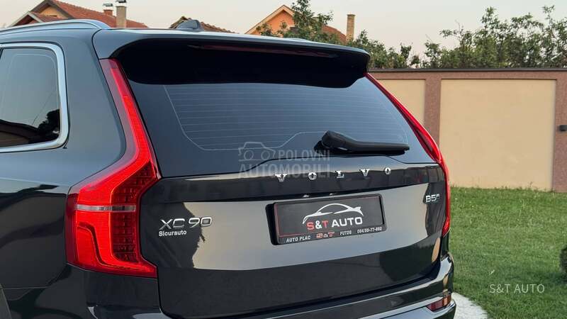 Volvo XC90 REZERVISAN