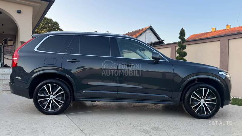 Volvo XC90 REZERVISAN
