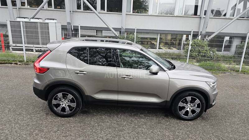 Volvo XC40 T5 248hp INSCRIPTION
