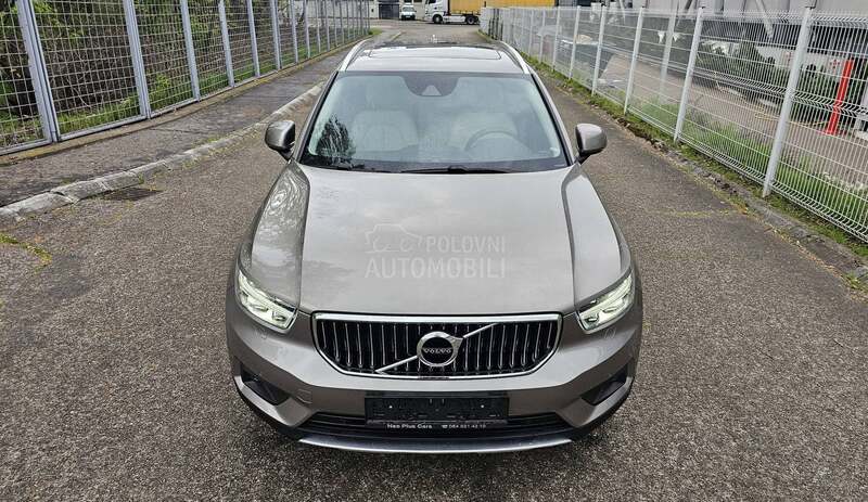 Volvo XC40 T5 248hp INSCRIPTION