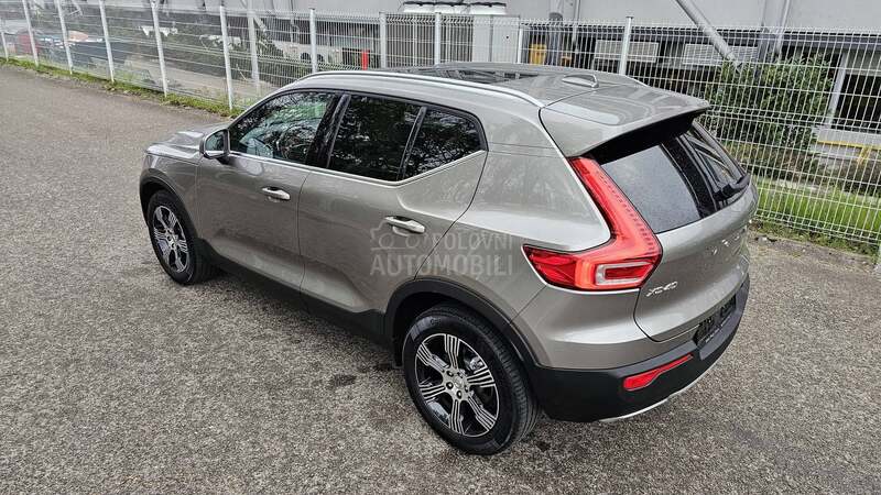 Volvo XC40 T5 248hp INSCRIPTION