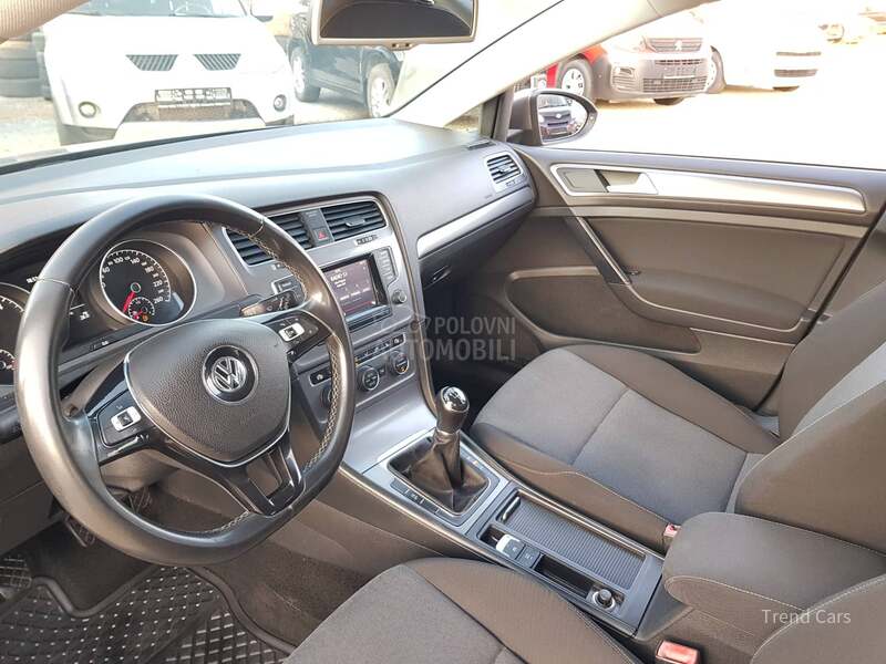 Volkswagen Golf 7 1.6 TDI XENON